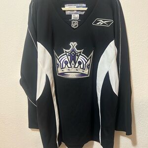 LA Kings practice hockey jersey NHL crown logo black and white XL